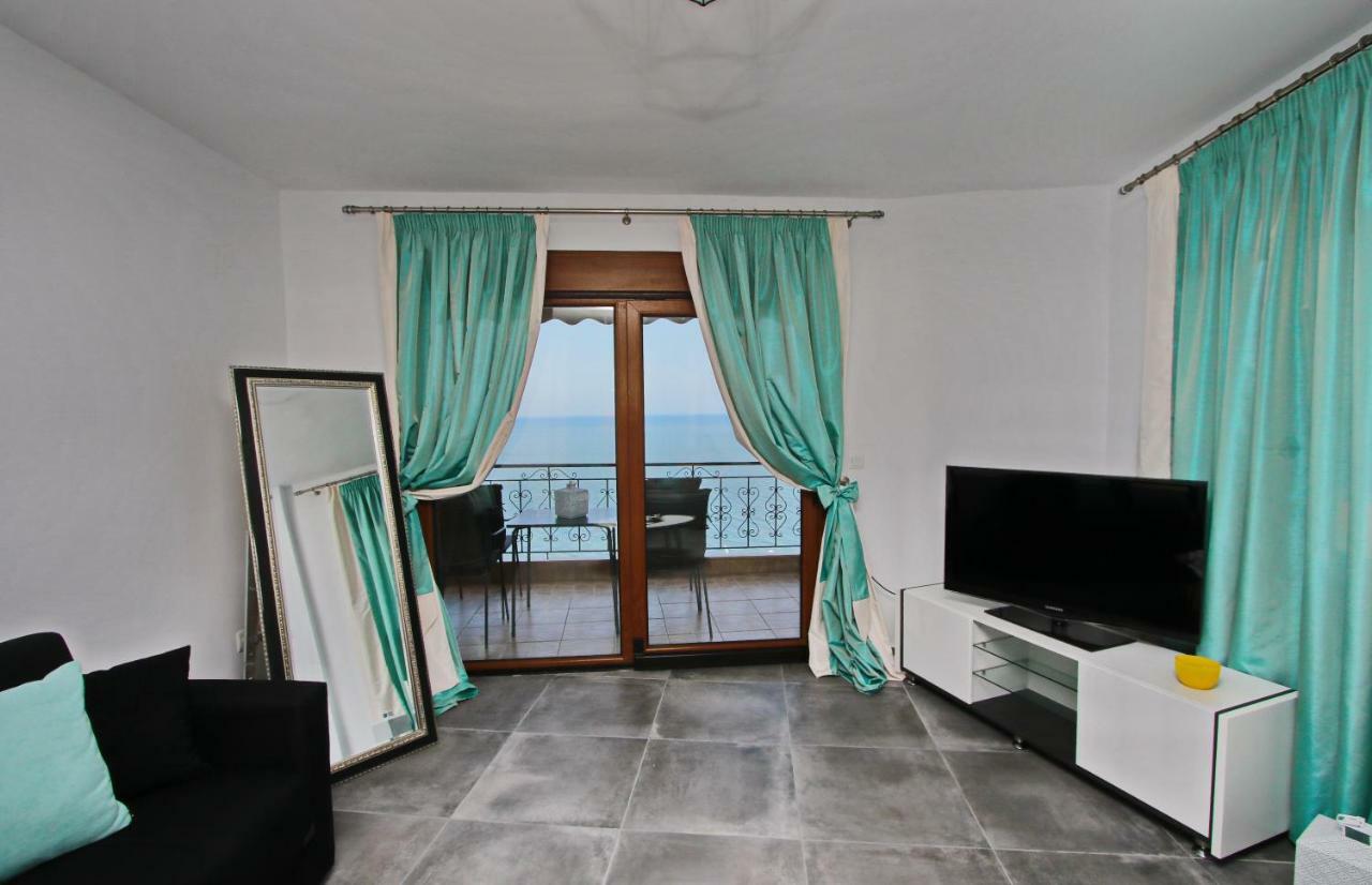 Old Town Luxury Suite Kavala Exteriör bild